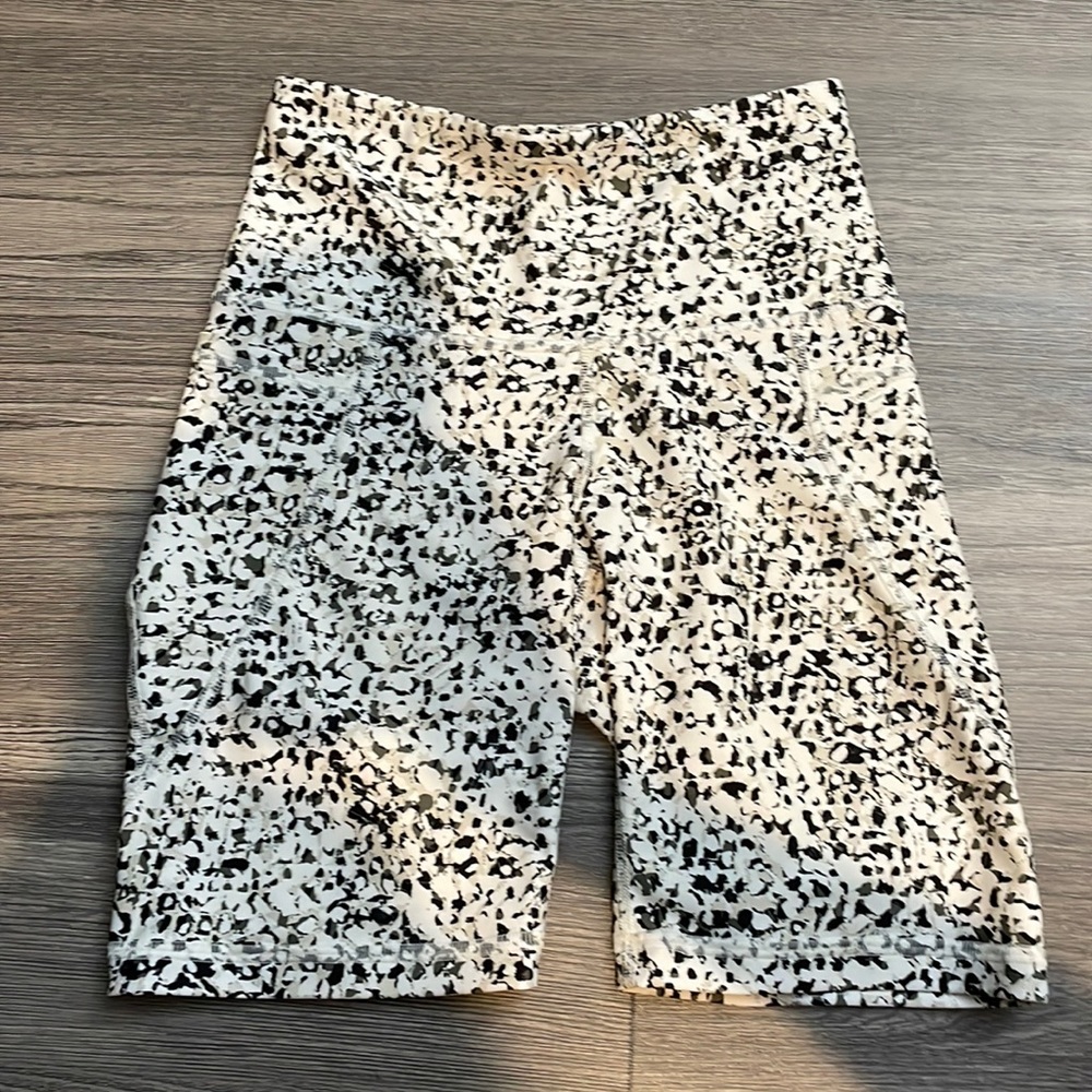 Old Navy Powersoft Biker Shorts